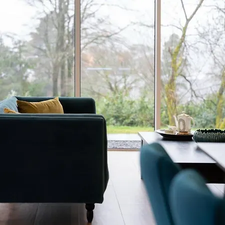 Luxury - Contemporary - Lakeland - Sleeps 10 - Lake Views Casa vacanze Windermere